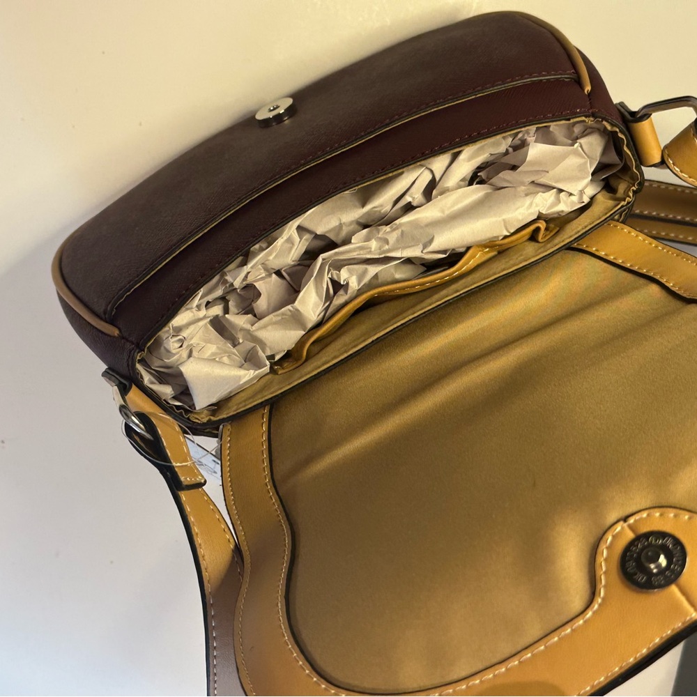 Gianni Bini Saddle Crossbody Bag NWT – Brown & Tan Faux Leather - Picture 10 of 14